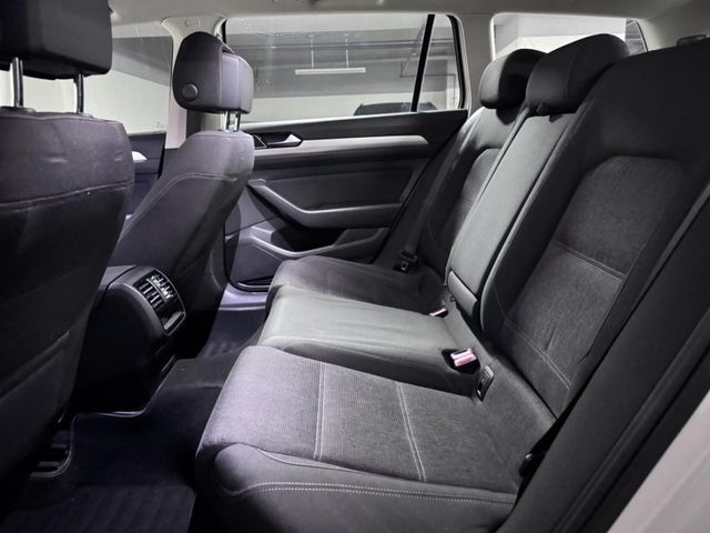 Volkswagen 福斯  Passat  第5張相片