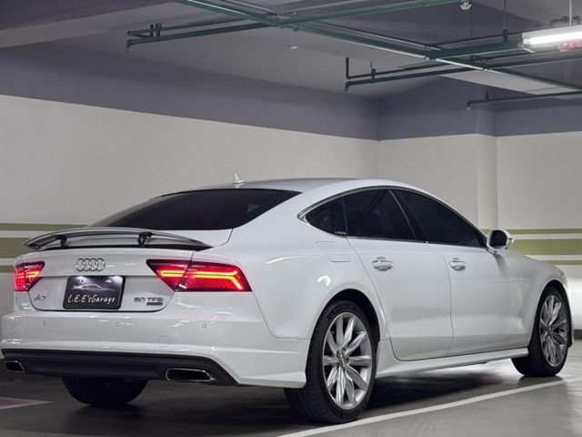 Audi  A7  第2張相片