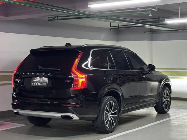Volvo  XC90  第3張相片