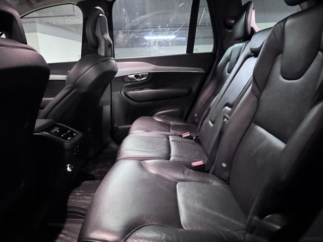 Volvo  XC90  第5張相片