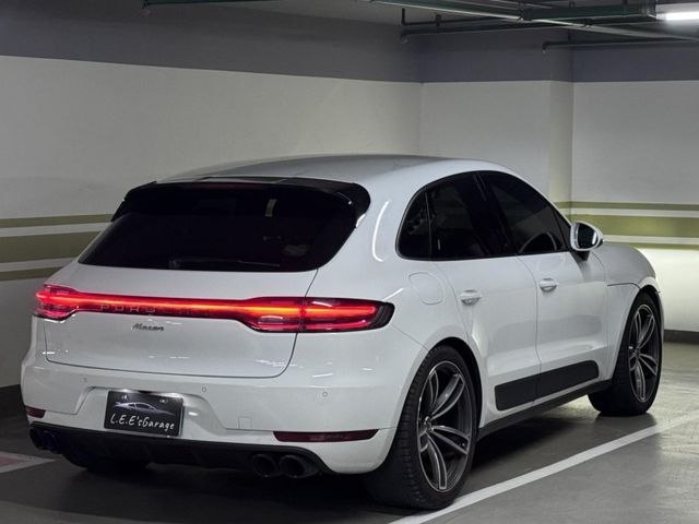 PORSCHE  Macan  第2張相片