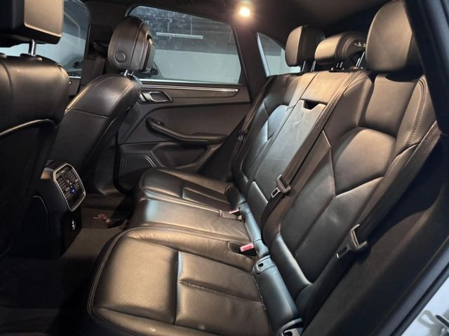 PORSCHE  Macan  第5張相片