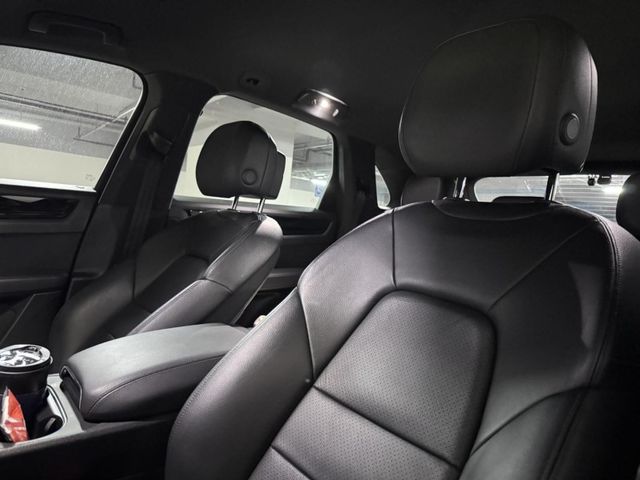 PORSCHE  Cayenne 凱安  第4張相片