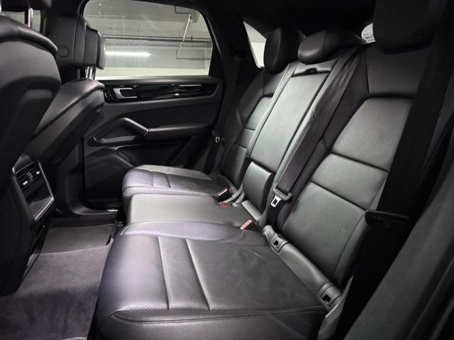 PORSCHE  Cayenne 凱安  第5張相片