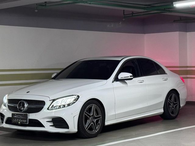 Mercedes-Benz/賓士   C-CLASS  C300  第1張相片