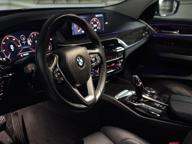 BMW/ 寶馬  6 SERIES  630i Luxury  第2張相片
