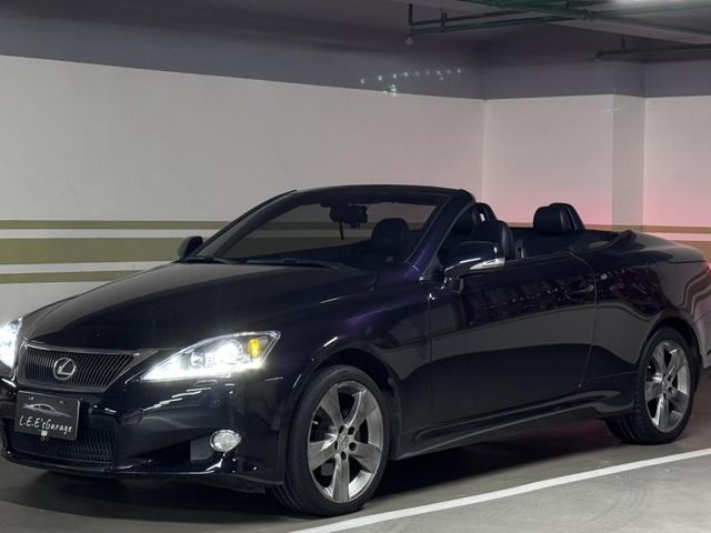 Lexus  IS  第1張相片