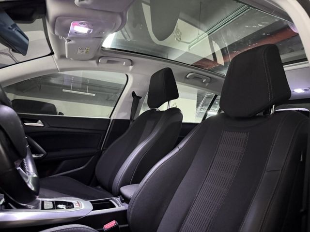 Peugeot 寶獅  308  第3張相片