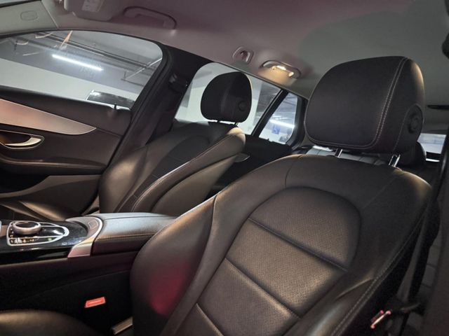 Mercedes-Benz/賓士   C-CLASS  C200d  第3張相片