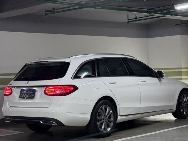 Mercedes-Benz/賓士   C-CLASS  C200d  第4張相片