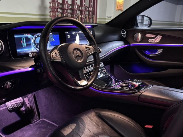 Mercedes-Benz/賓士   E-CLASS  E300  第4張相片