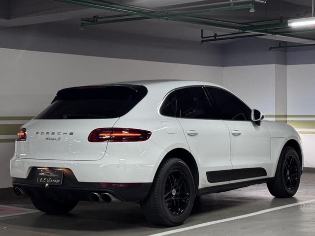 PORSCHE  Macan  第3張相片