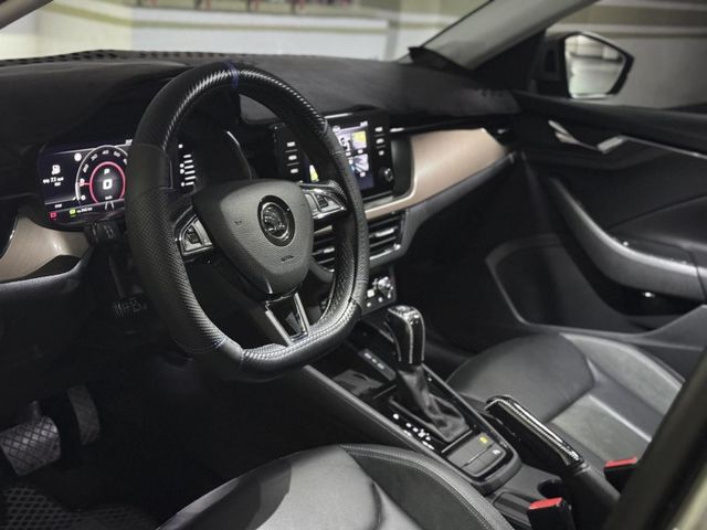 Skoda  Rapid  第2張相片