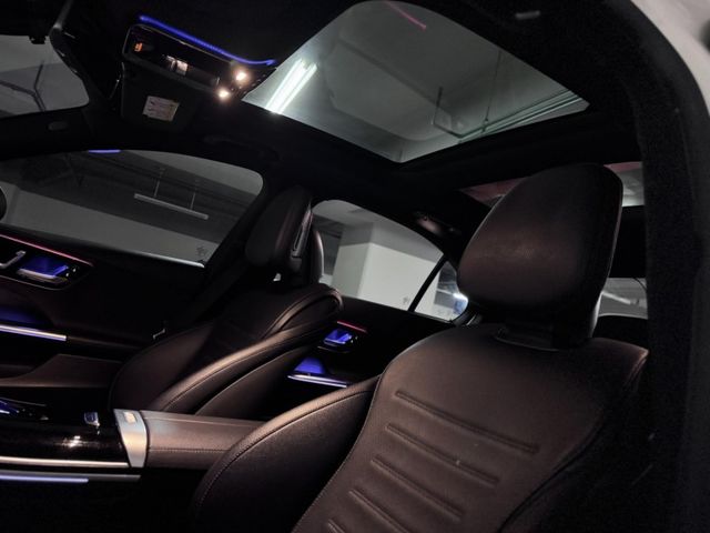 Mercedes-Benz/賓士   C-CLASS  C300  第4張相片
