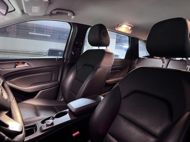 Mercedes-Benz/賓士   B-CLASS  B180 B180 車況  第5張相片