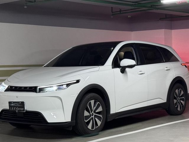 Luxgen  N7 七人亮點版   第1張相片