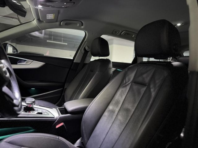 Audi  A4 B9 A4 AVANT 30TFSI 旅  第3張相片