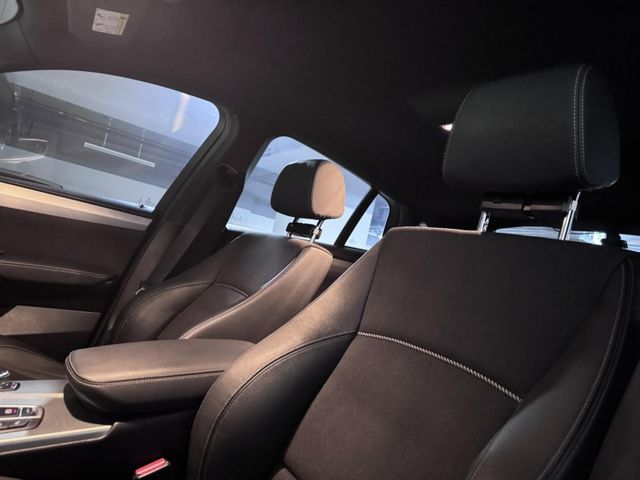 BMW/ 寶馬  X4 SERIES  X4 xDrive20i F26 X4 20i M SPORT 有跟車  第5張相片