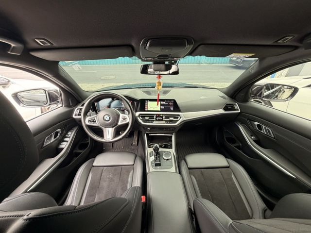 BMW/ 寶馬  3 SERIES  320i SEDAN   第8張相片