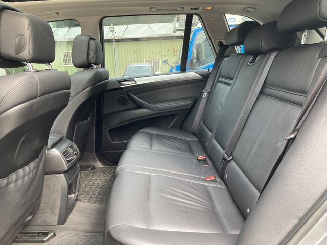 BMW/ 寶馬  X5 SERIES  X5 xDrive35i  第6張相片
