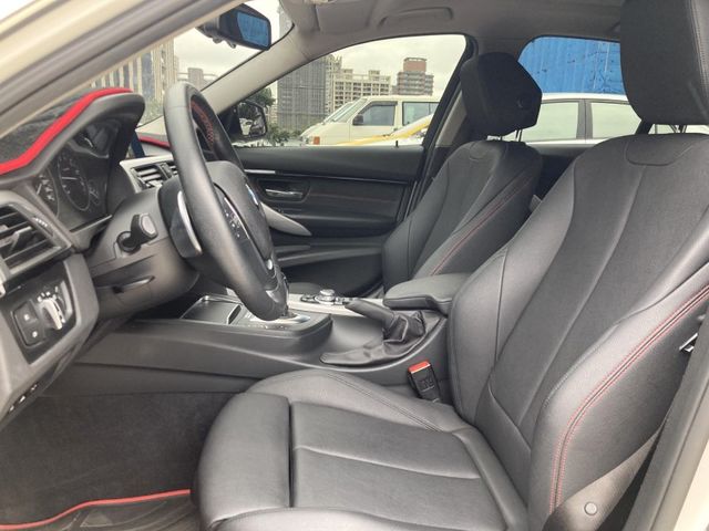 BMW/ 寶馬  3 SERIES  320i  第6張相片