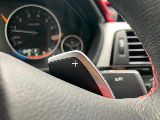 BMW/ 寶馬  3 SERIES  320i  第10張相片