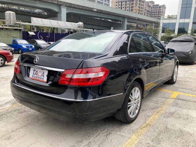 Mercedes-Benz/賓士   E-CLASS  E200  第5張相片