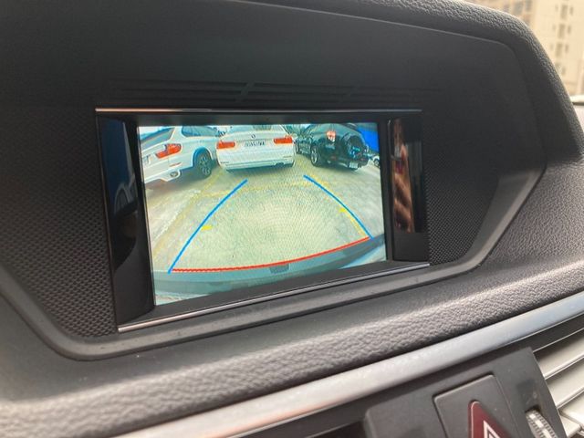 Mercedes-Benz/賓士   E-CLASS  E200  第10張相片