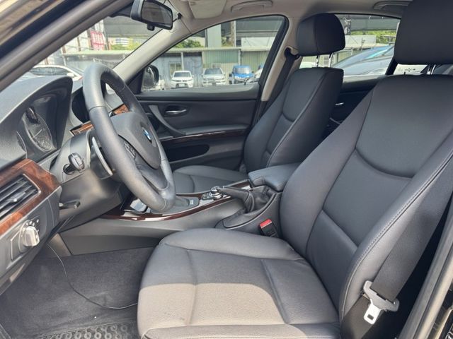 BMW/ 寶馬  3 SERIES  320i  第6張相片