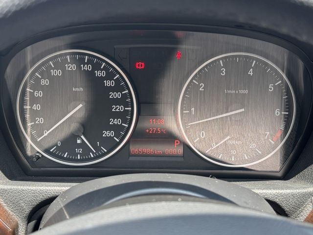 BMW/ 寶馬  3 SERIES  320i  第9張相片