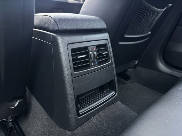 BMW/ 寶馬  3 SERIES  320i  第11張相片