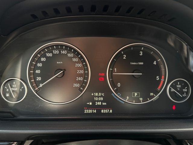 BMW/ 寶馬  5 SERIES  520d  第8張相片