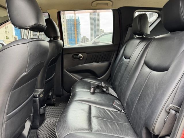 Nissan  Livina  第7張相片