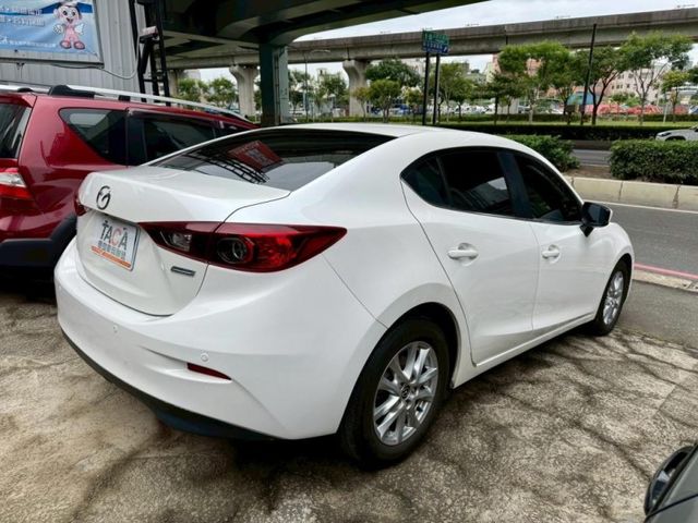 Mazda  Mazda3  第3張相片
