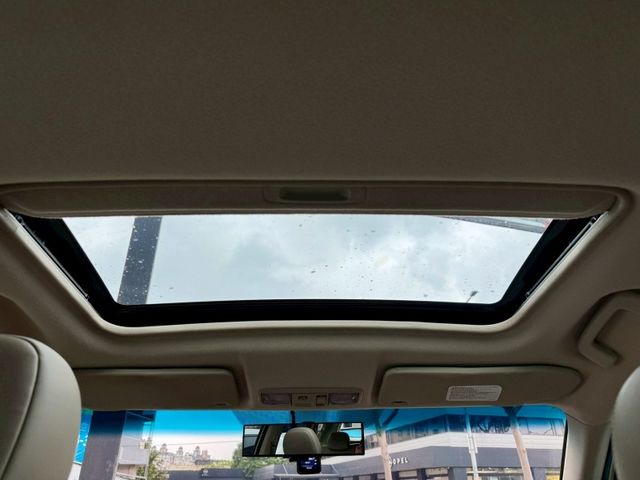 Mitsubishi  Outlander  第12張相片