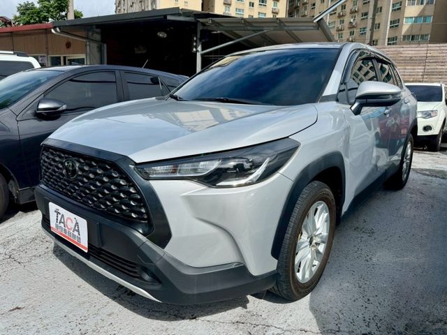 Toyota  Corolla Cross Corolla Cross 免匙摸門 ACC跟車   第2張相片