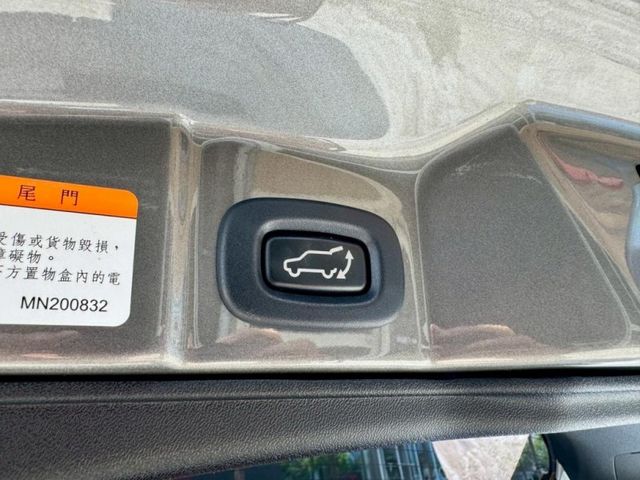 Mitsubishi  Colt Plus ColtPlus 免匙 360環景影像 電動尾門 衛星導航 小車  第14張相片