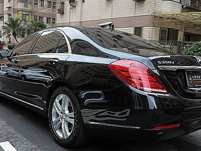 Mercedes-Benz/賓士   S-CLASS  S350d L  第2張相片