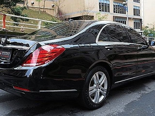 Mercedes-Benz/賓士   S-CLASS  S350d L  第4張相片