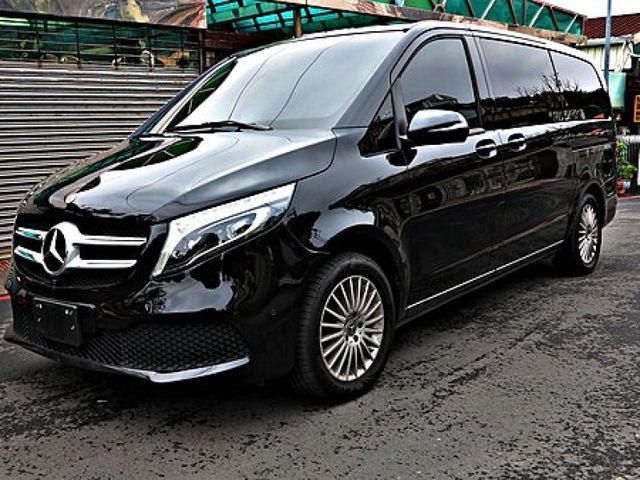 Mercedes-Benz/賓士   V-CLASS  V250d  第1張相片