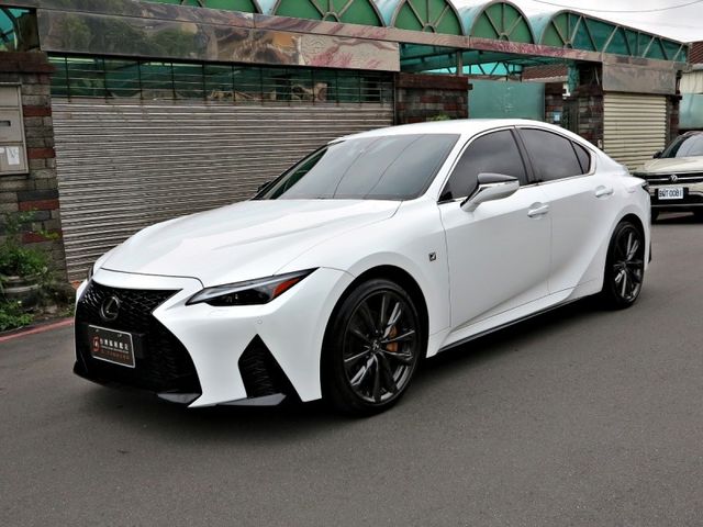 Lexus  IS  第2張相片