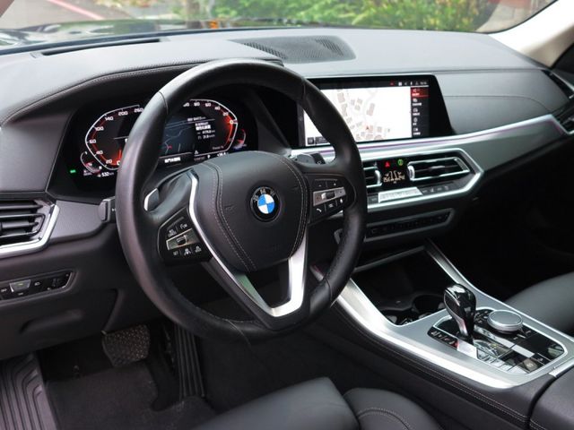 BMW/ 寶馬  X5 SERIES  X5 xDrive25d BMW (總代理) 2021  X5 25d 無待修 車況  第6張相片