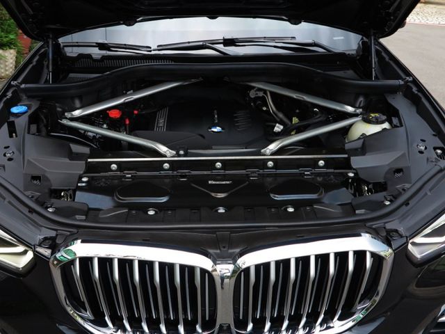 BMW/ 寶馬  X5 SERIES  X5 xDrive25d BMW (總代理) 2021  X5 25d 無待修 車況  第13張相片
