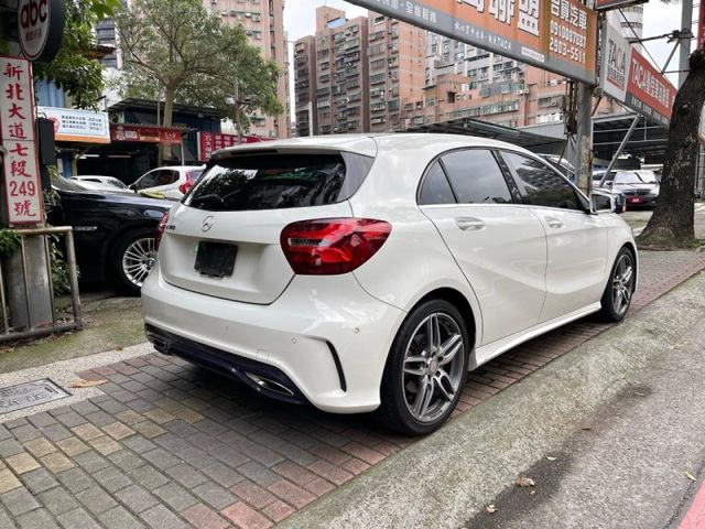 Mercedes-Benz/賓士   A-CLASS  A180 M-Benz A-Class 2016款 AMG A180 Line   第18張相片