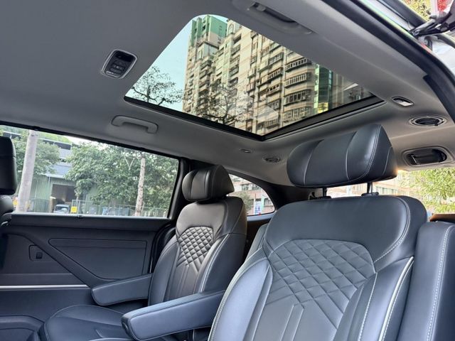 Hyundai  Custin  第6張相片