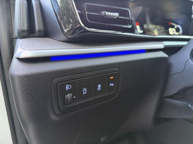 Hyundai  Custin  第15張相片