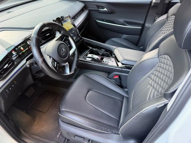 Hyundai  Custin  第17張相片