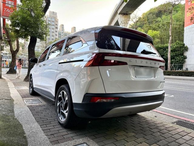 Hyundai  Custin  第20張相片