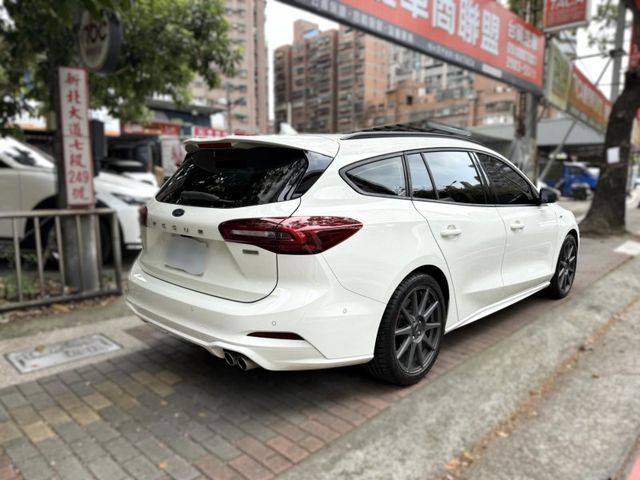 Ford/福特  Focus  第19張相片