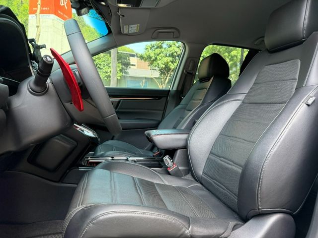 Honda  CR-V  第9張相片